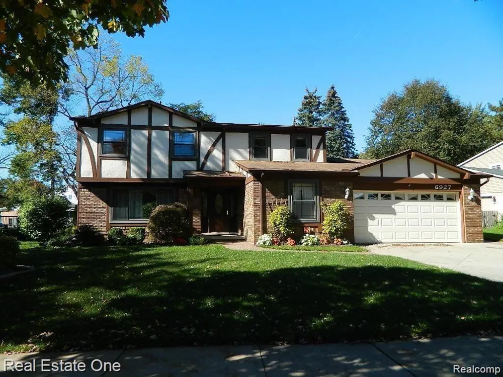 6927 Northpoint Drive Troy City, MI 48085