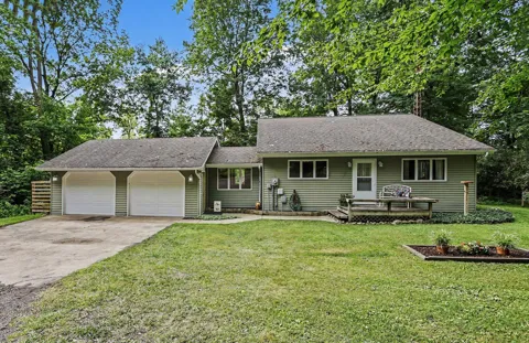 5820 Windy Acres Lane