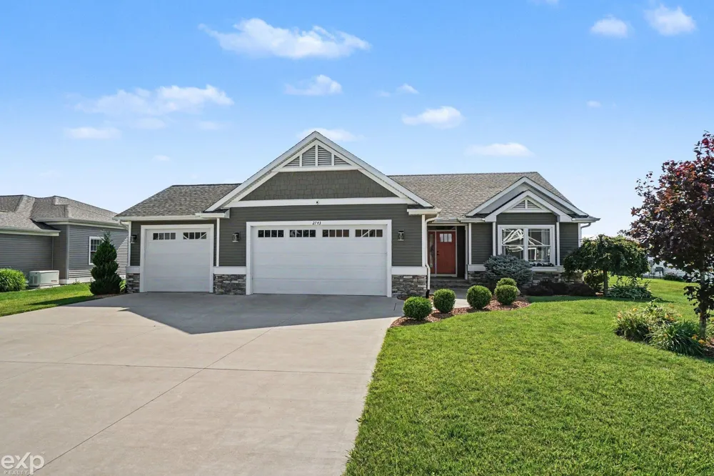 2743 Limerick Drive Frankenlust Township, MI 48706