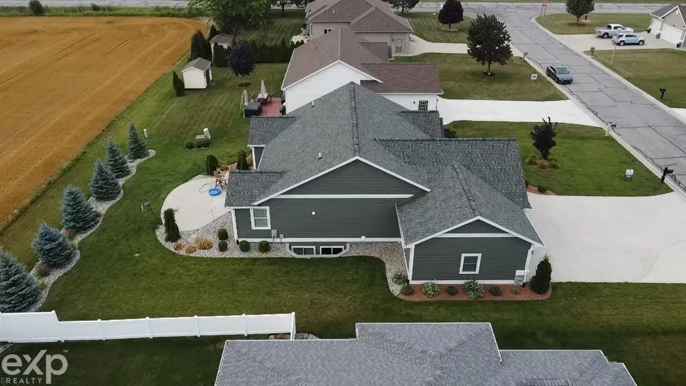 2743 Limerick Drive Frankenlust Township, MI 48706