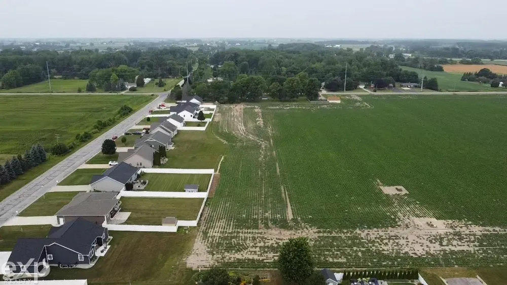 2743 Limerick Drive Frankenlust Township, MI 48706