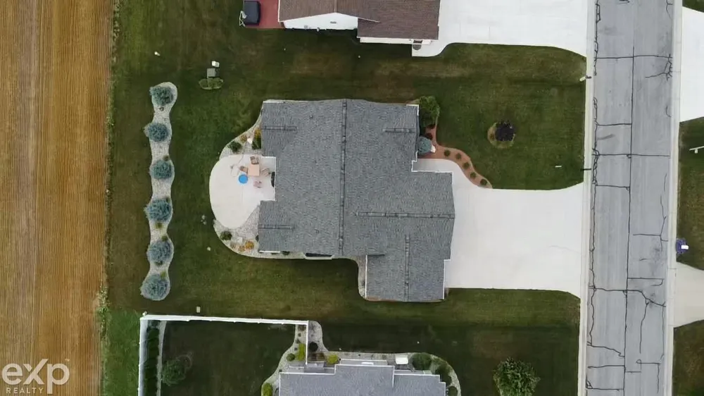 2743 Limerick Drive Frankenlust Township, MI 48706