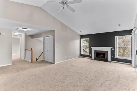 3553 Oakmonte Boulevard
