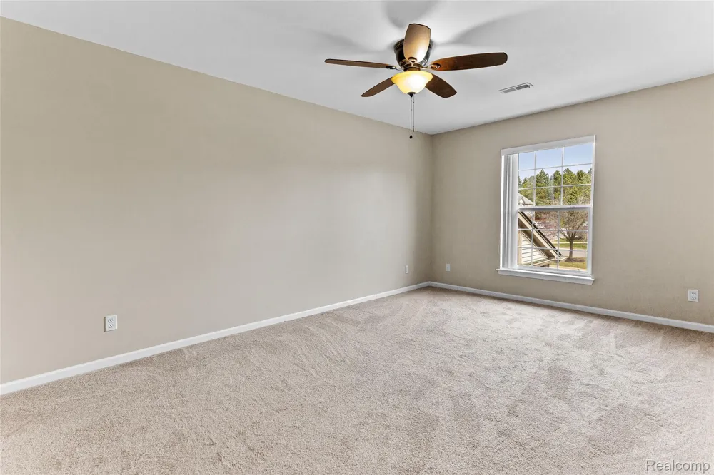 3553 Oakmonte Boulevard Oakland Charter Township, MI 48306