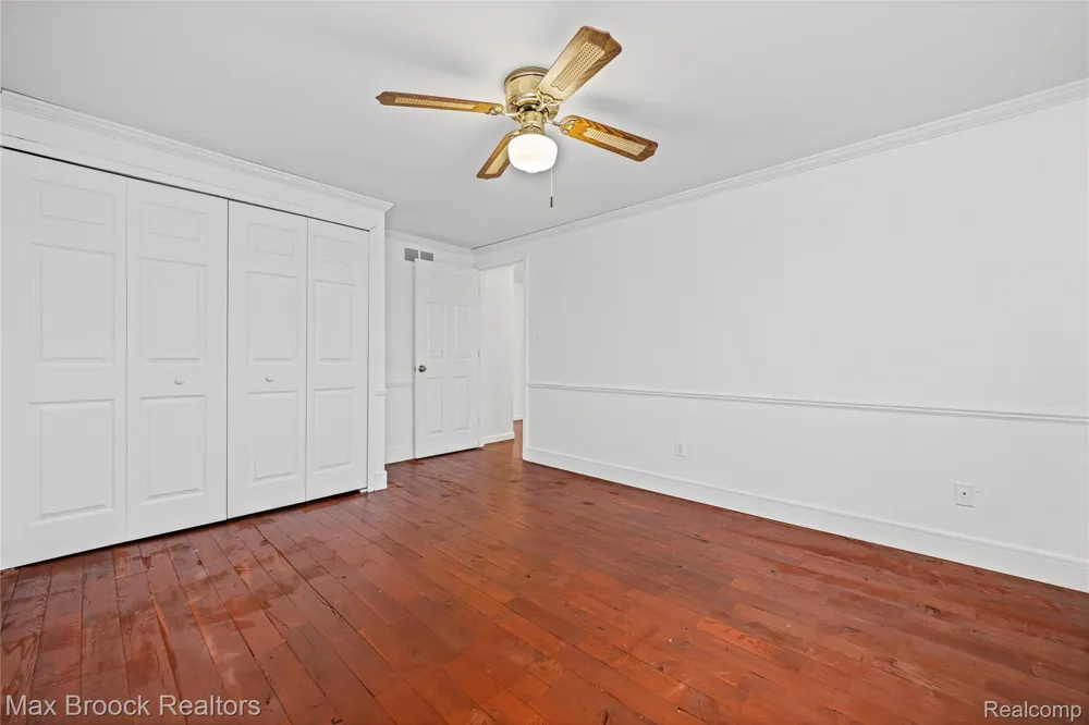 38327 Sleigh Drive Sterling Heights City, MI 48310