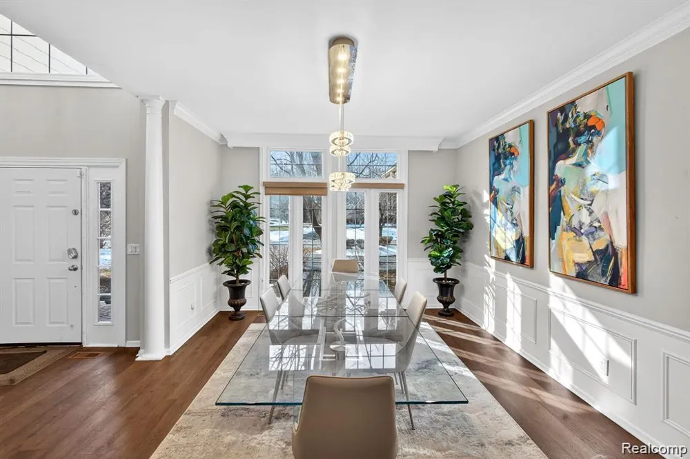 5874 Orchard Woods Drive West Bloomfield Charter Township, MI 48324