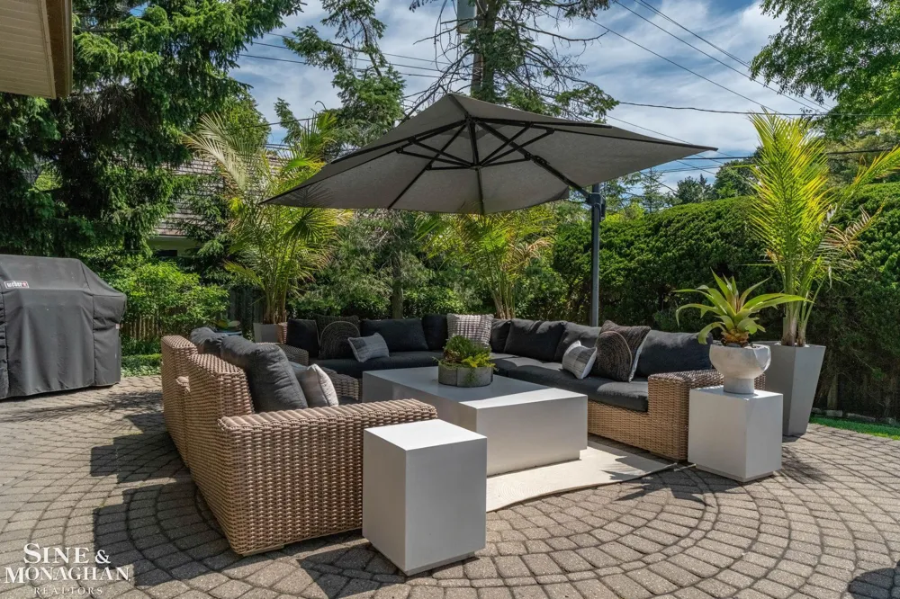 264 Grosse Pointe Boulevard Grosse Pointe Farms City, MI 48236