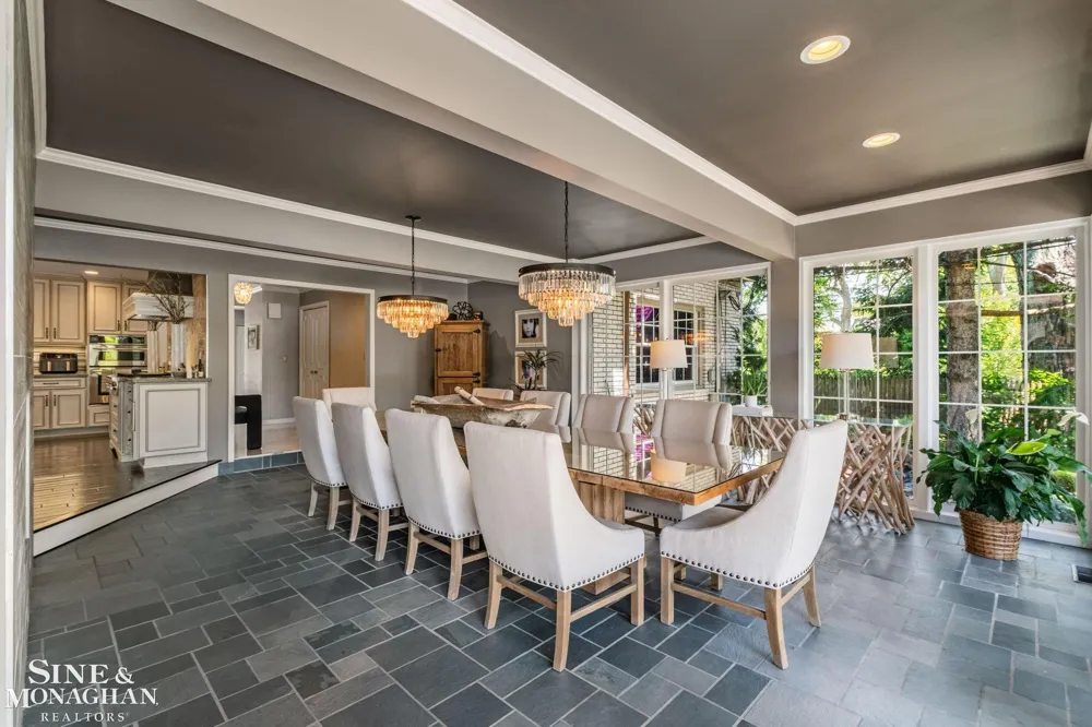 264 Grosse Pointe Boulevard Grosse Pointe Farms City, MI 48236