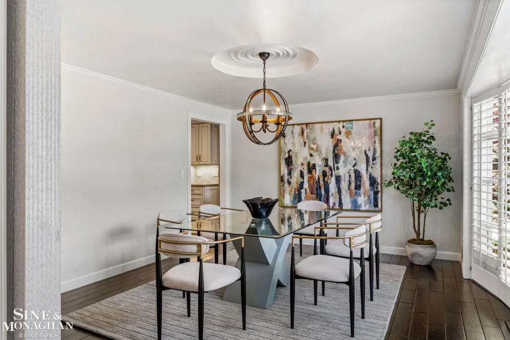 264 Grosse Pointe Boulevard Grosse Pointe Farms City, MI 48236
