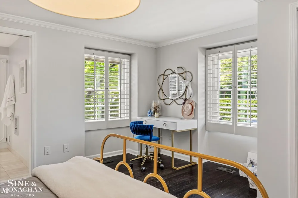 264 Grosse Pointe Boulevard Grosse Pointe Farms City, MI 48236