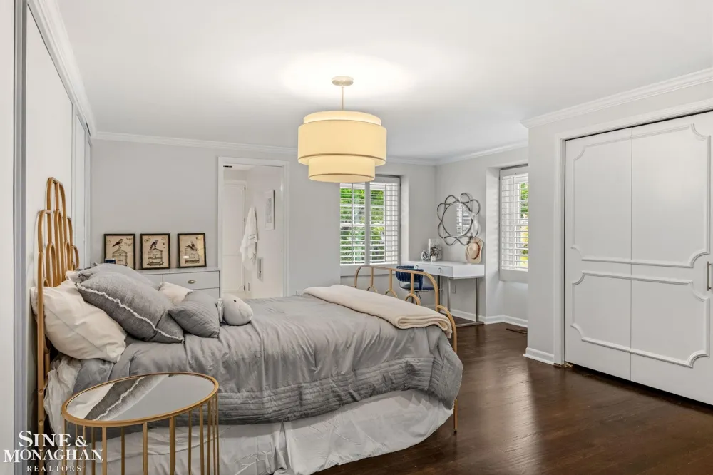 264 Grosse Pointe Boulevard Grosse Pointe Farms City, MI 48236