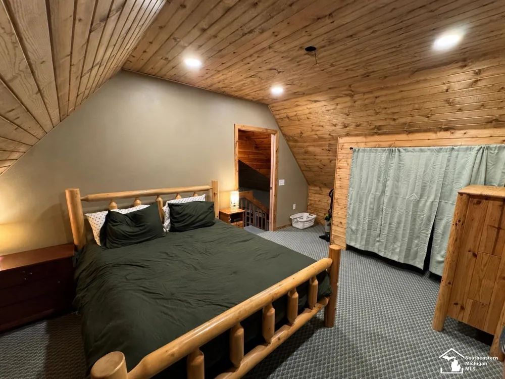 4831 Meadow View Trail Logan Township, MI 49405
