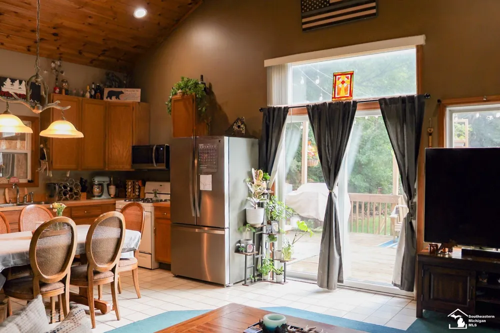 4831 Meadow View Trail Logan Township, MI 49405