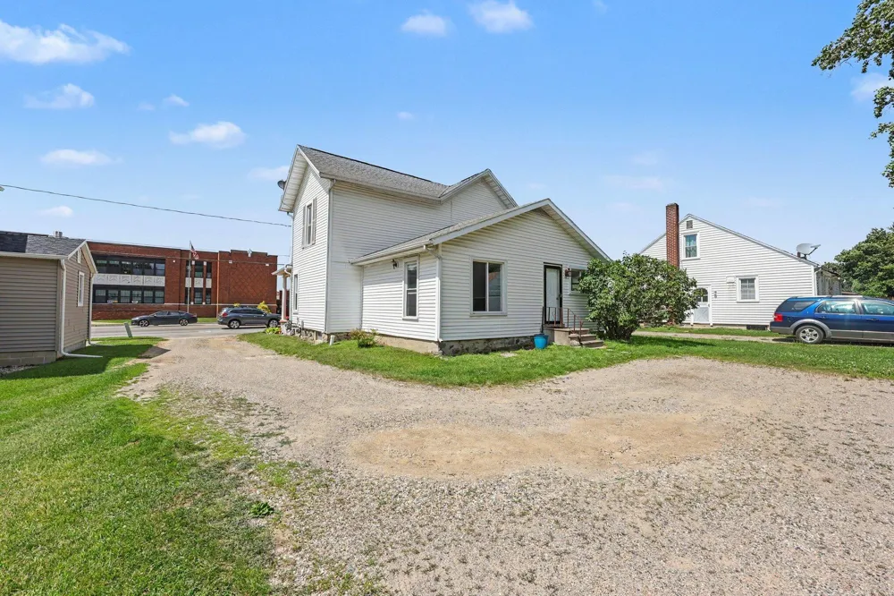 408 E Chicago Street Jonesville City, MI 49250