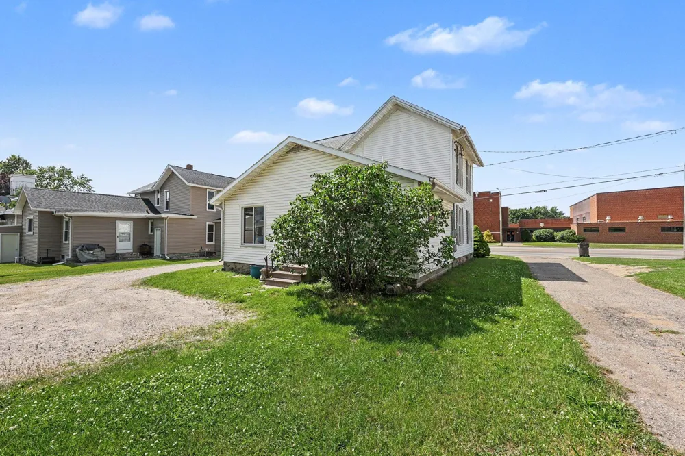 408 E Chicago Street Jonesville City, MI 49250