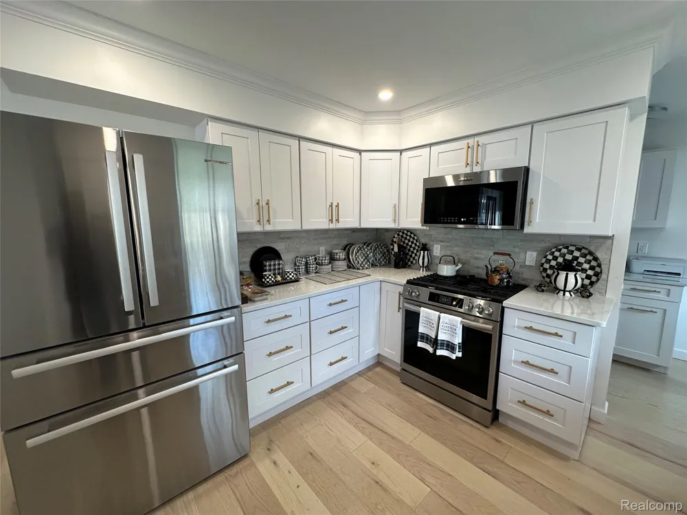 7726 Lake Street Alanson Village, MI 49706
