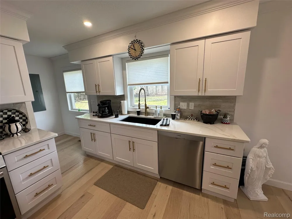 7726 Lake Street Alanson Village, MI 49706