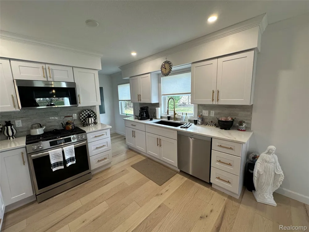 7726 Lake Street Alanson Village, MI 49706