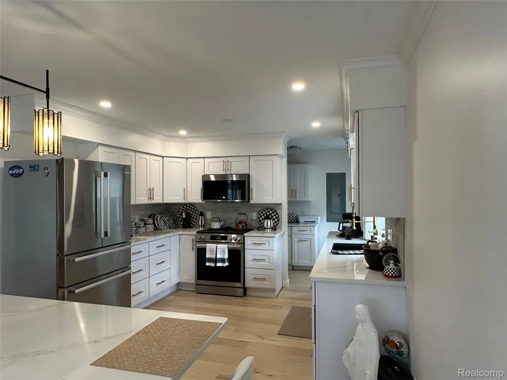 7726 Lake Street Alanson Village, MI 49706