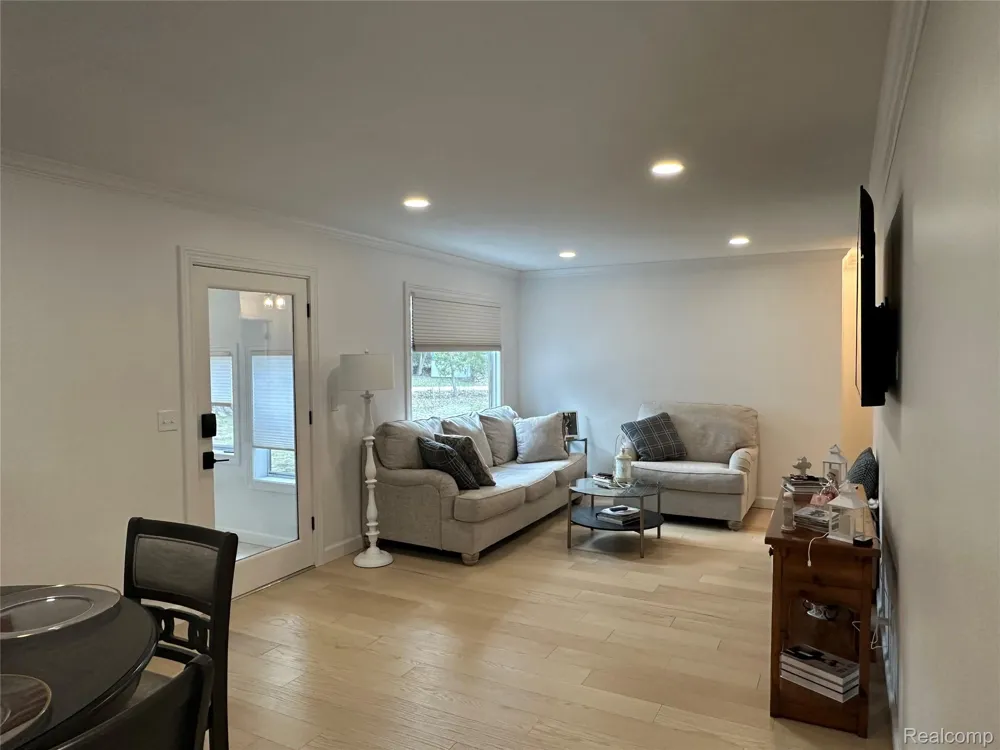 7726 Lake Street Alanson Village, MI 49706