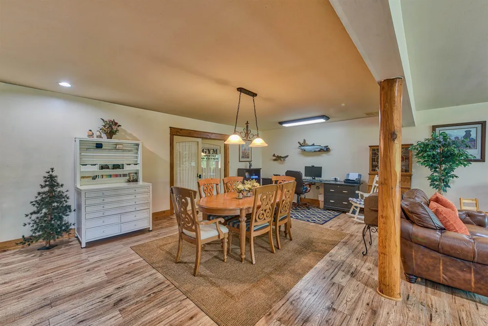 7249 NE Blue Lake Road Blue Lake Township, MI 49646