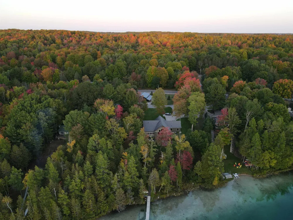 7249 NE Blue Lake Road Blue Lake Township, MI 49646