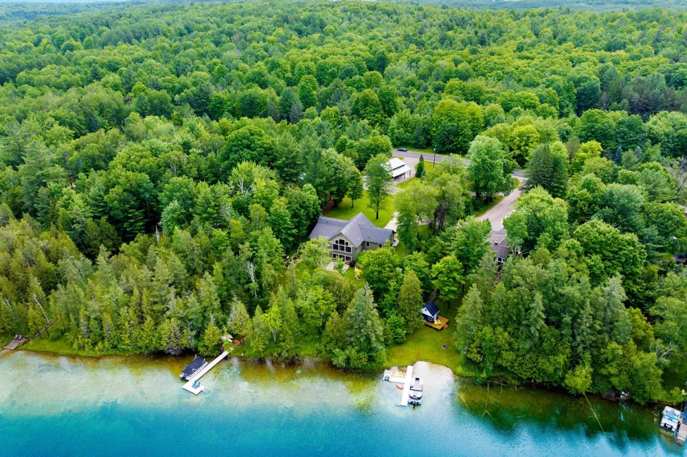 7249 NE Blue Lake Road Blue Lake Township, MI 49646