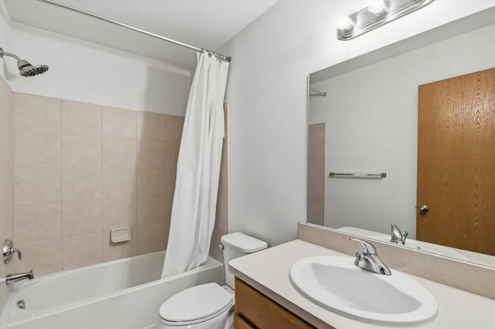 1304 Riversedge Drive Saline Township, MI 48176