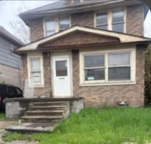 225 Waverly Street