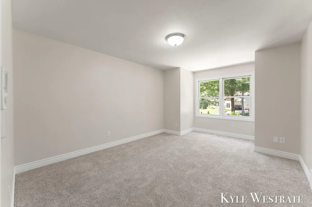 6334 Red Rock Court Norton Shores City, MI 49444