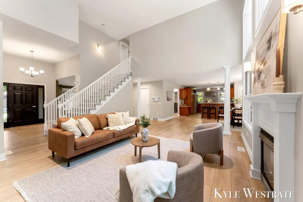 6334 Red Rock Court Norton Shores City, MI 49444