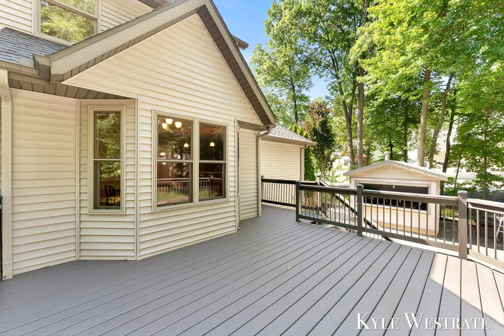 6334 Red Rock Court Norton Shores City, MI 49444