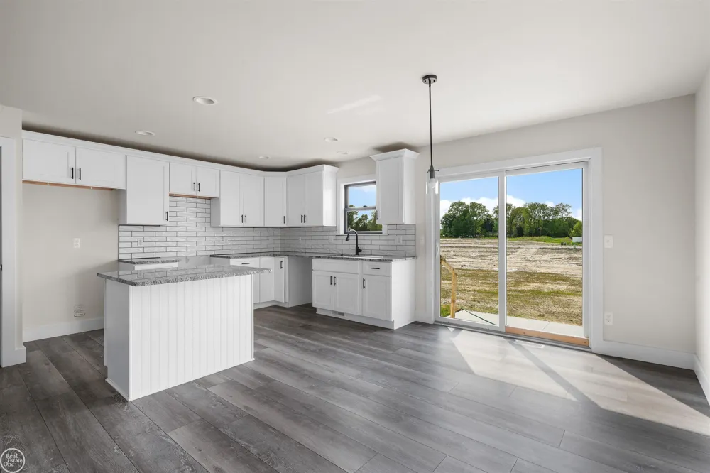 1 Carney Drive St Clair City, MI 48079