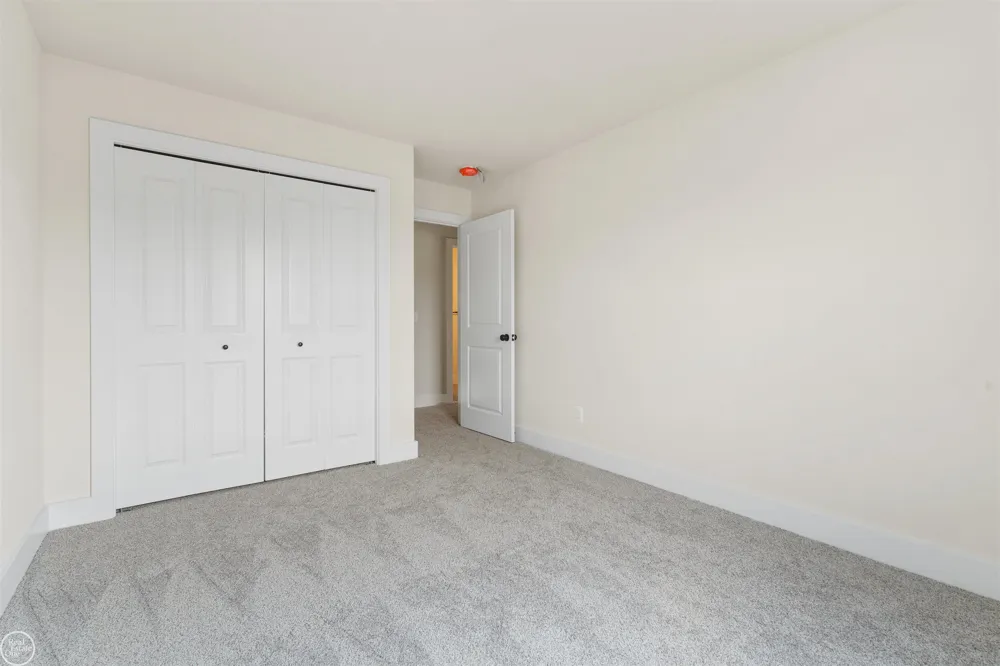 1 Carney Drive St Clair City, MI 48079