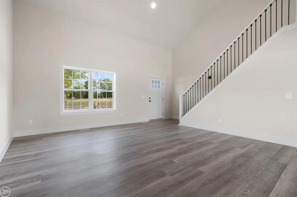 1 Carney Drive St Clair City, MI 48079