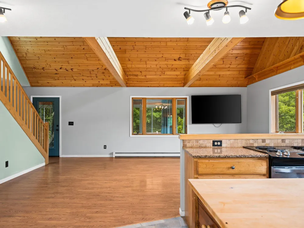 5265 Bates Acme Township, MI 49690