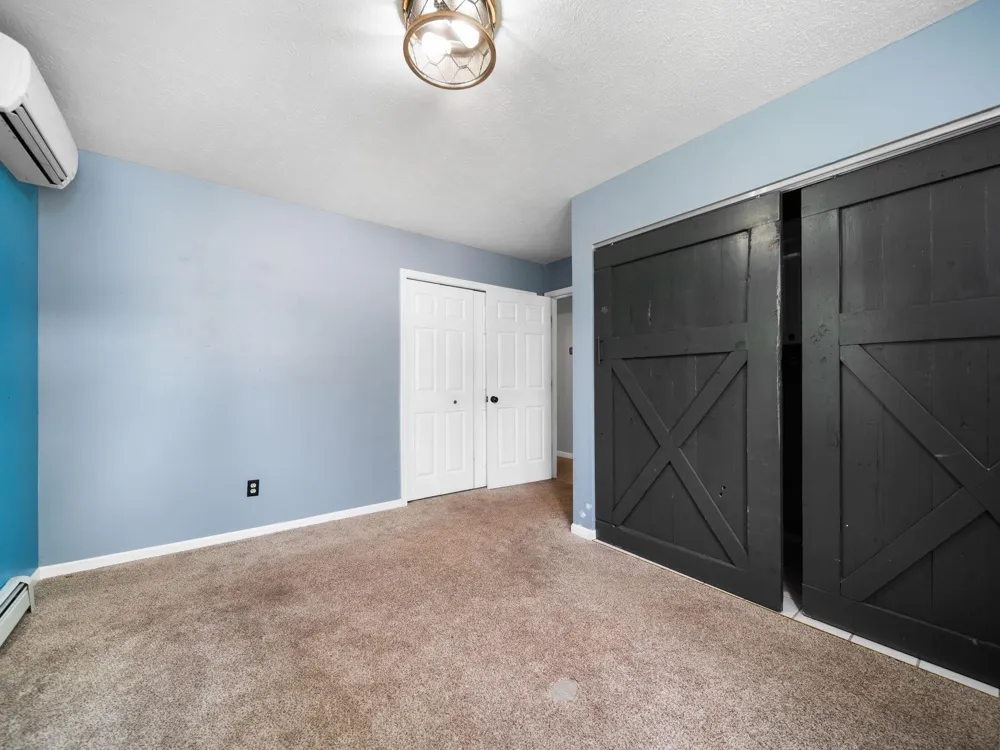5265 Bates Acme Township, MI 49690