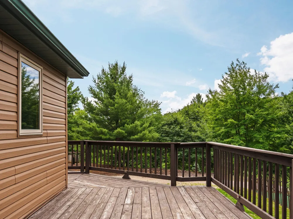 5265 Bates Acme Township, MI 49690