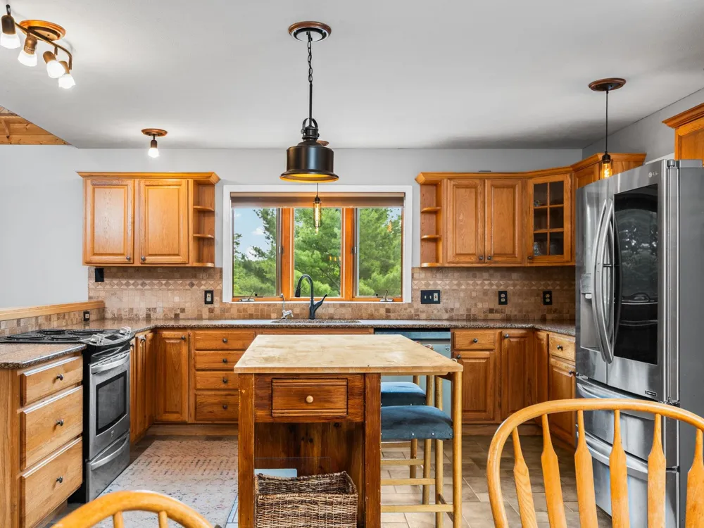 5265 Bates Acme Township, MI 49690