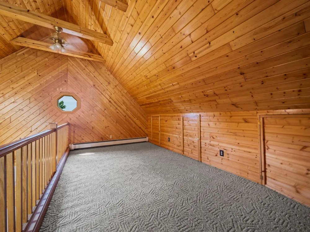 5265 Bates Acme Township, MI 49690