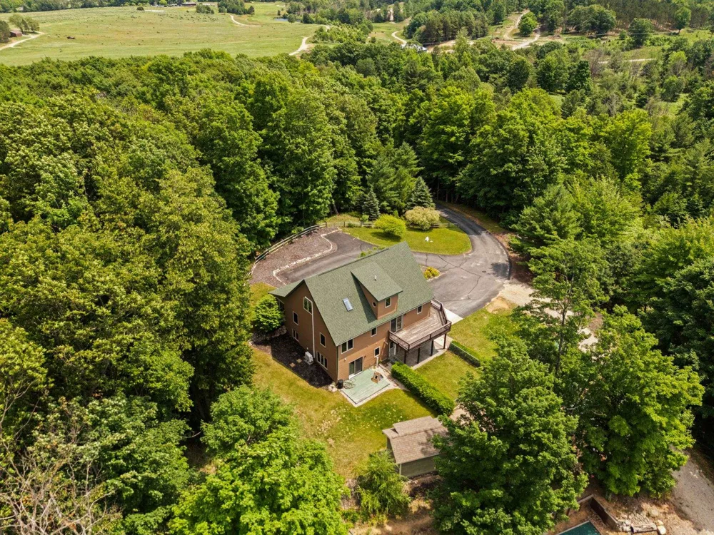 5265 Bates Acme Township, MI 49690