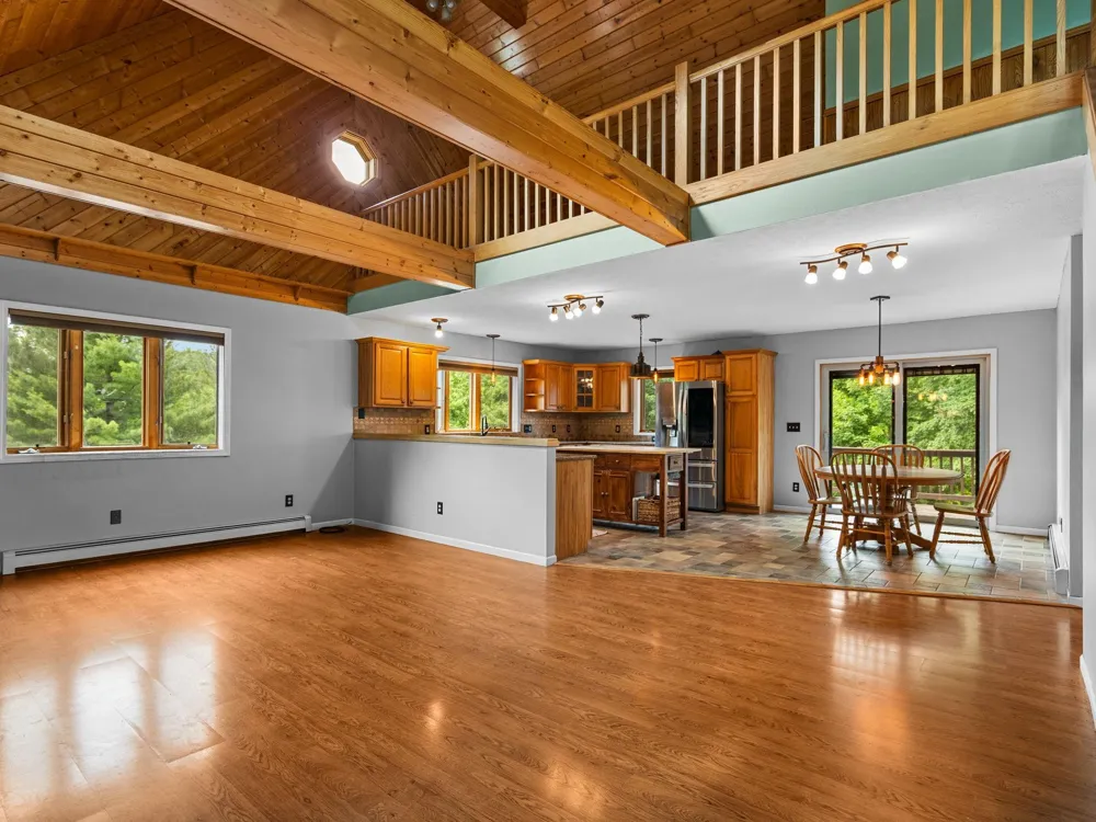 5265 Bates Acme Township, MI 49690