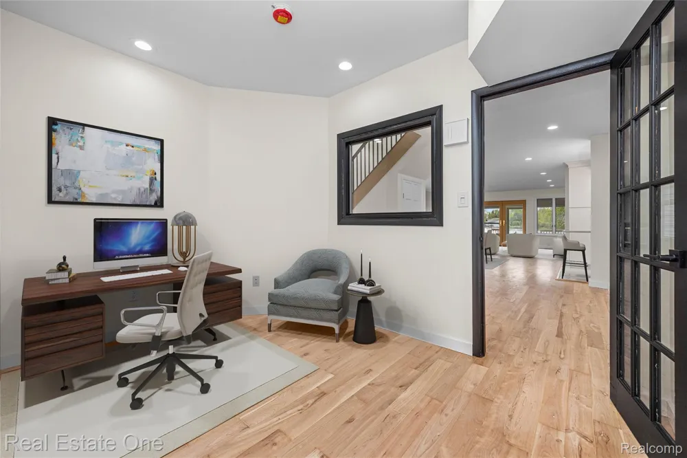 9047 Gale Road White Lake Charter Township, MI 48386