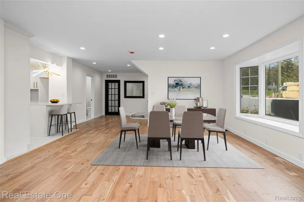 9047 Gale Road White Lake Charter Township, MI 48386