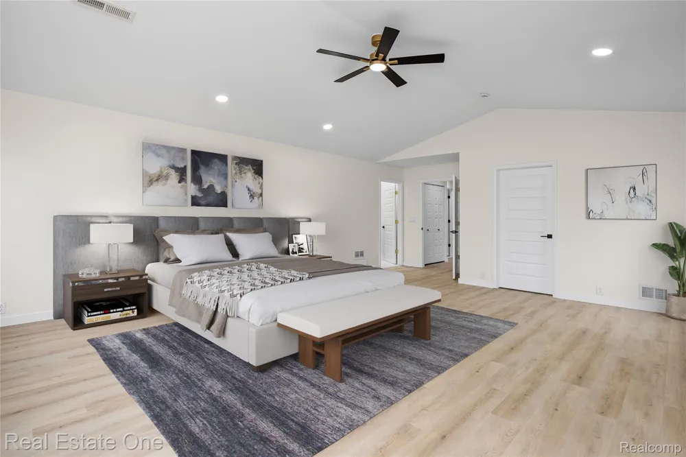 9047 Gale Road White Lake Charter Township, MI 48386
