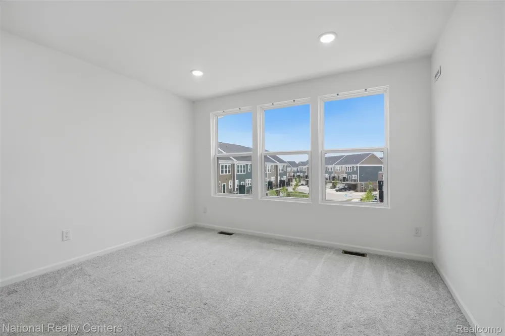 43034 Atwood Avenue Novi City, MI 48375