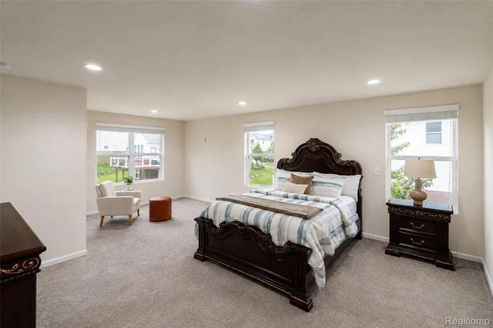 30081 Braeburn Street Lyon Charter Township, MI 48165