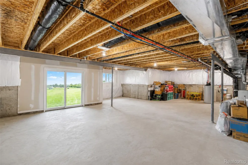 30081 Braeburn Street Lyon Charter Township, MI 48165
