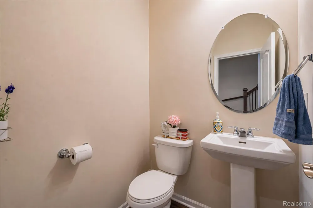 43479 Prospect Lane Novi City, MI 48375