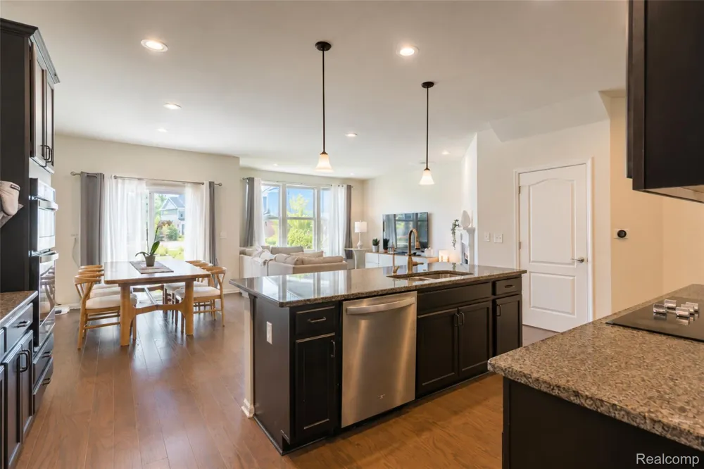 43479 Prospect Lane Novi City, MI 48375